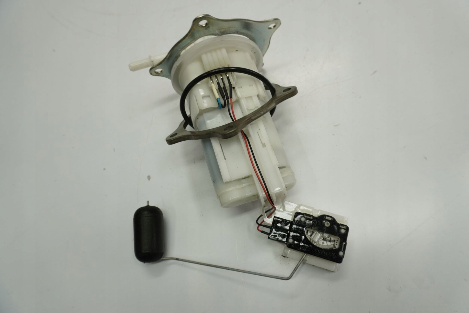 SUZUKI DL 650 V-STROM 19- Benzinpumpe Kraftstoffpumpe Fuel Pump 6
