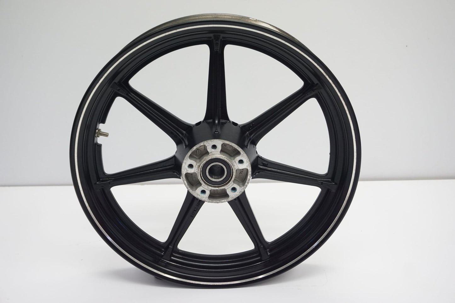 HARLEY DAVIDSON STREET 750 XG 14-16 Felge vorne Wheel Vorderrad 9