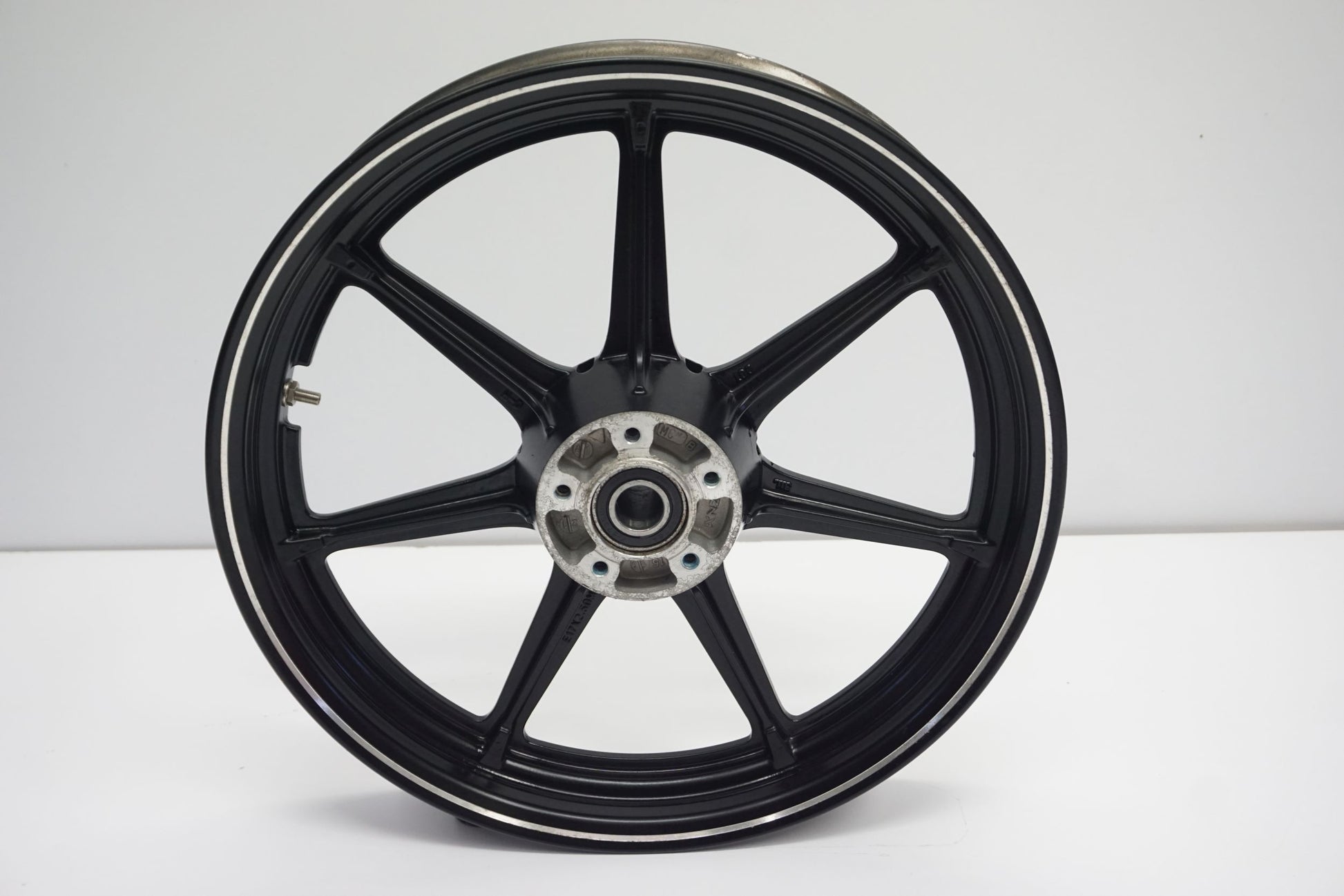 HARLEY DAVIDSON STREET 750 XG 14-16 Felge vorne Wheel Vorderrad 9