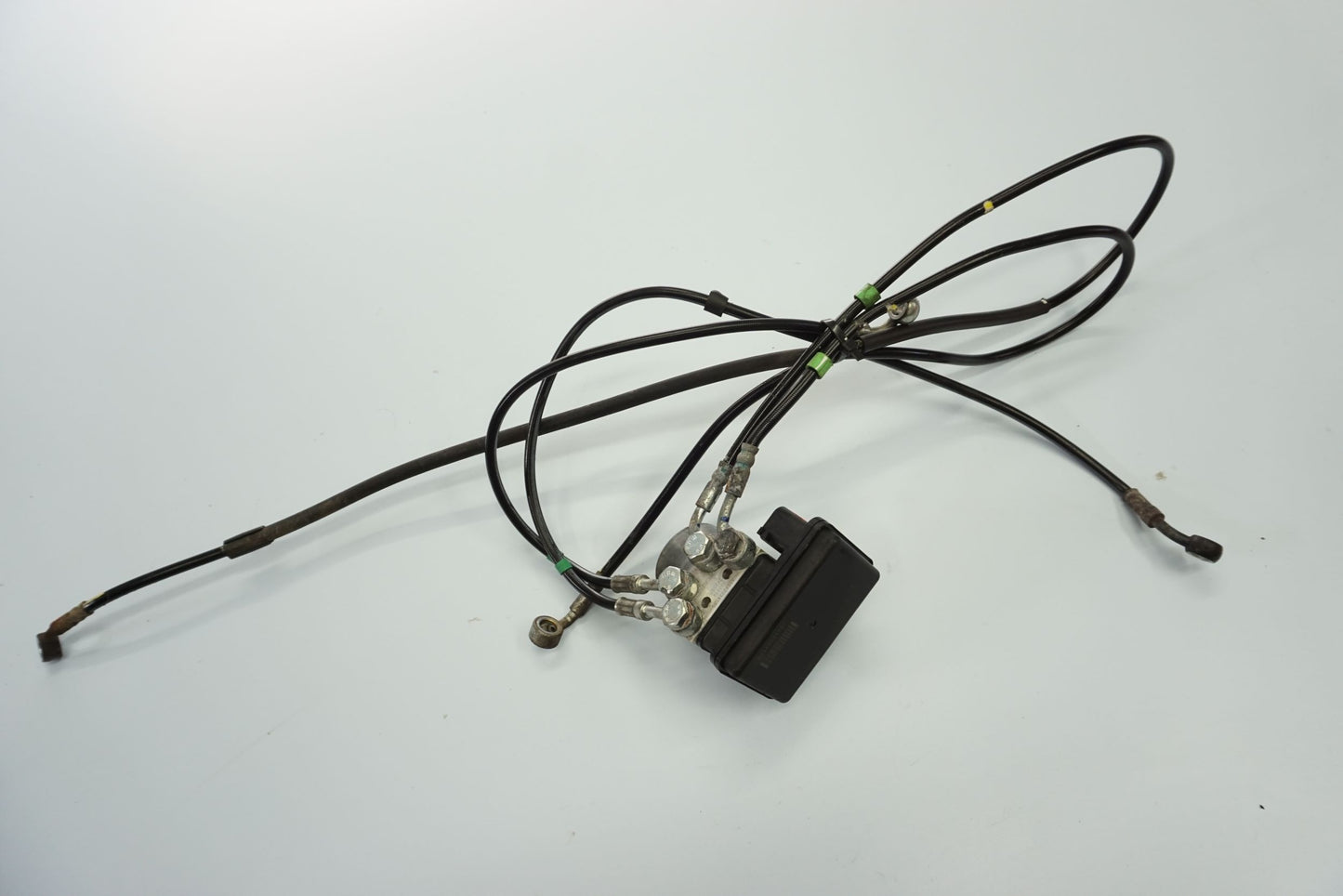 KTM 125 DUKE 17-23 ABS Pumpe Druckmodulator 7