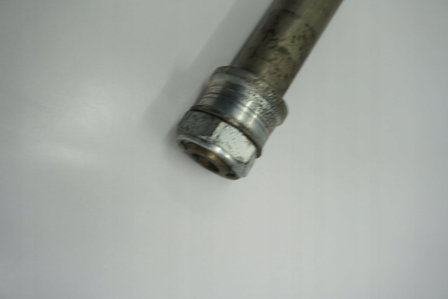 SUZUKI M 1800 R INTRUDER 06- Hinterachse Achse hinten Radachse rear axle 3