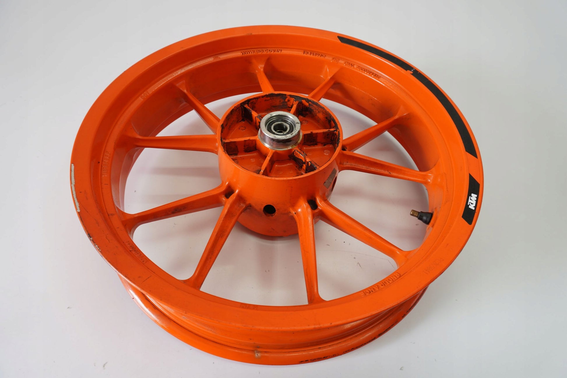 KTM 125 DUKE 17-23 Felge hinten Wheel Hinterrad 2