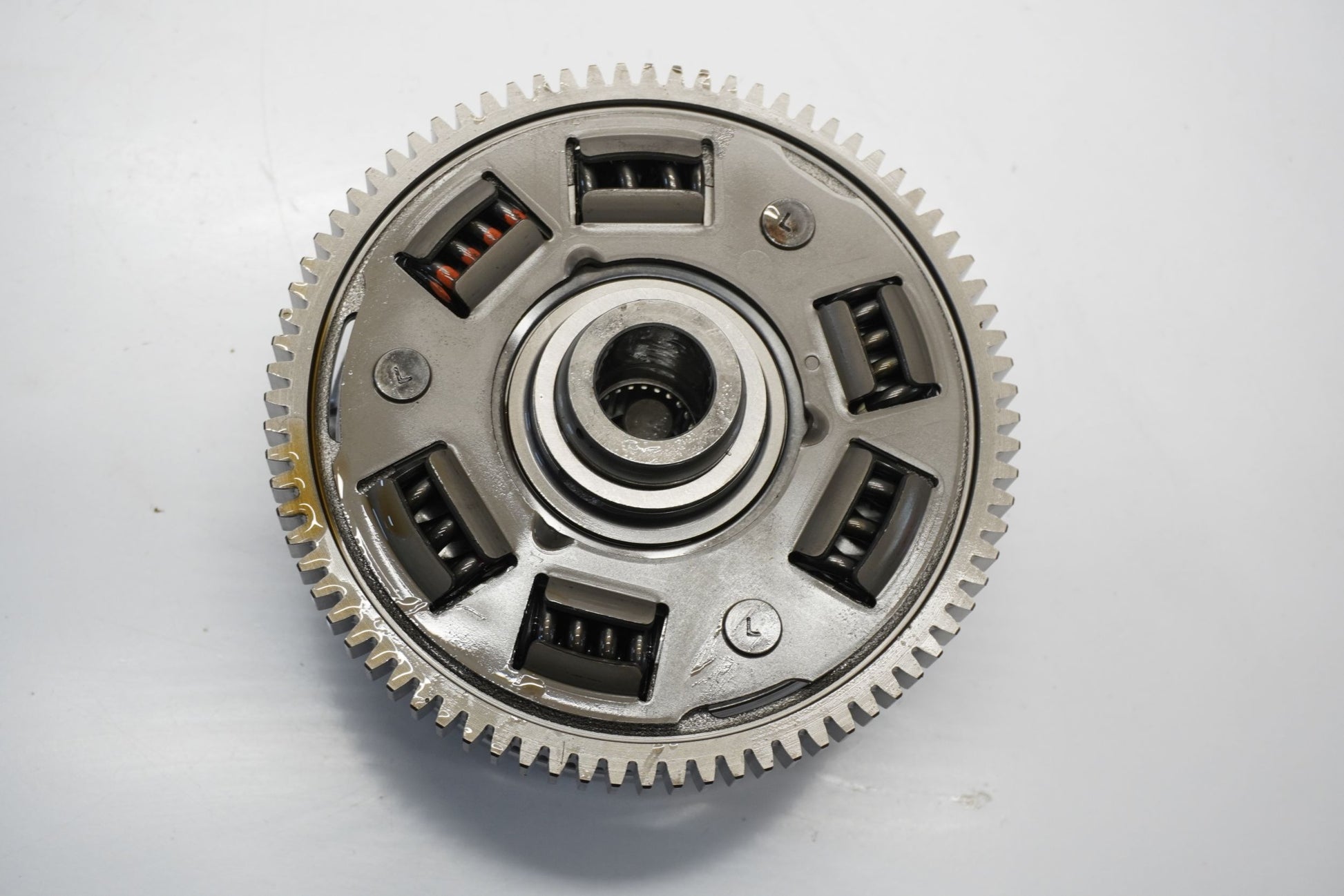 HONDA CB 750 HORNET 23- Kupplung Kupplungskorb Clutch 5