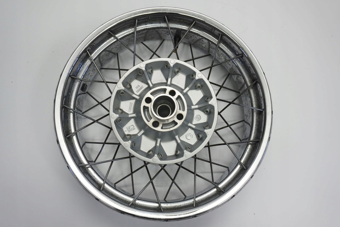 BMW R 1200 C 97-04 Felge hinten Wheel Hinterrad 2