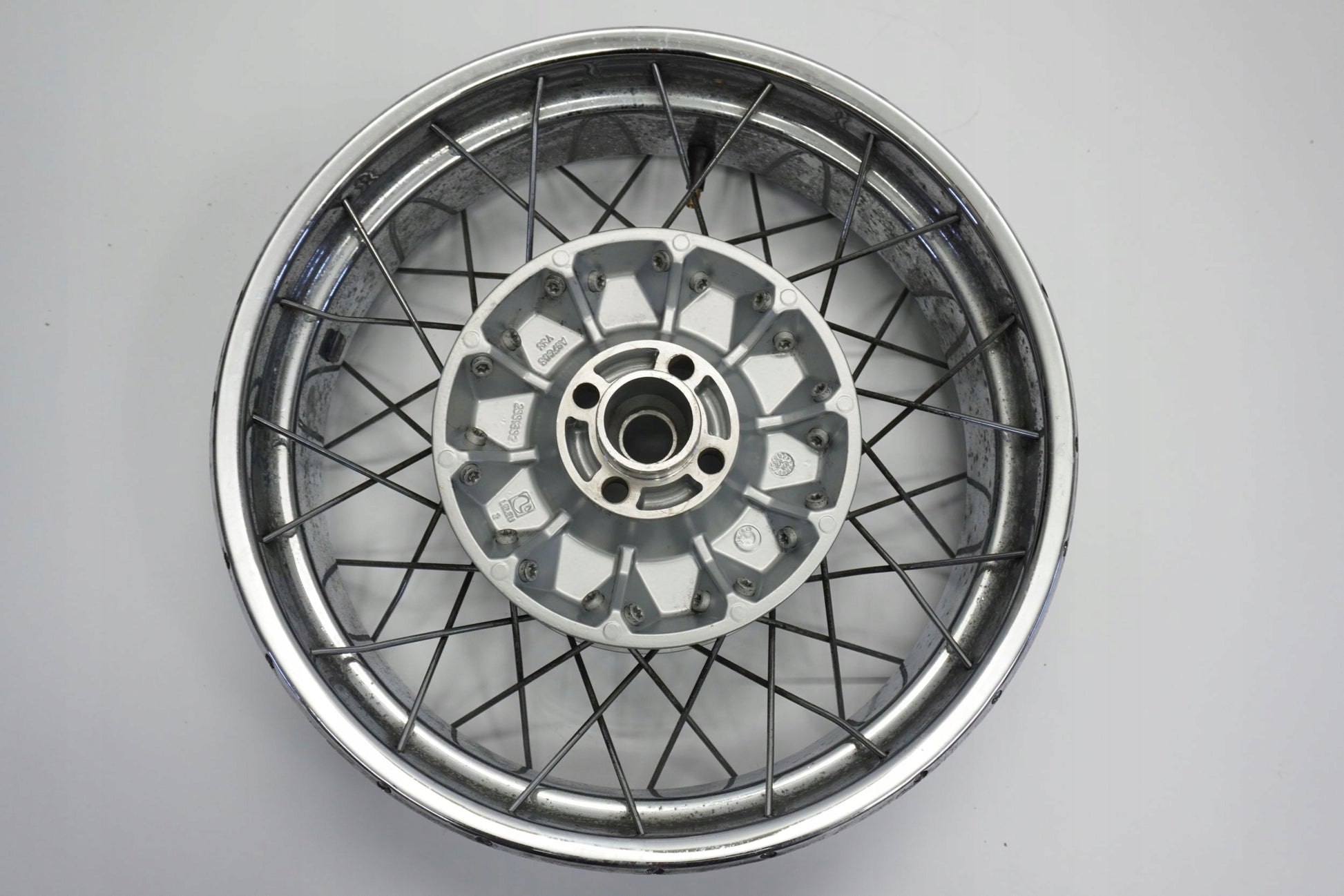 BMW R 1200 C 97-04 Felge hinten Wheel Hinterrad 2