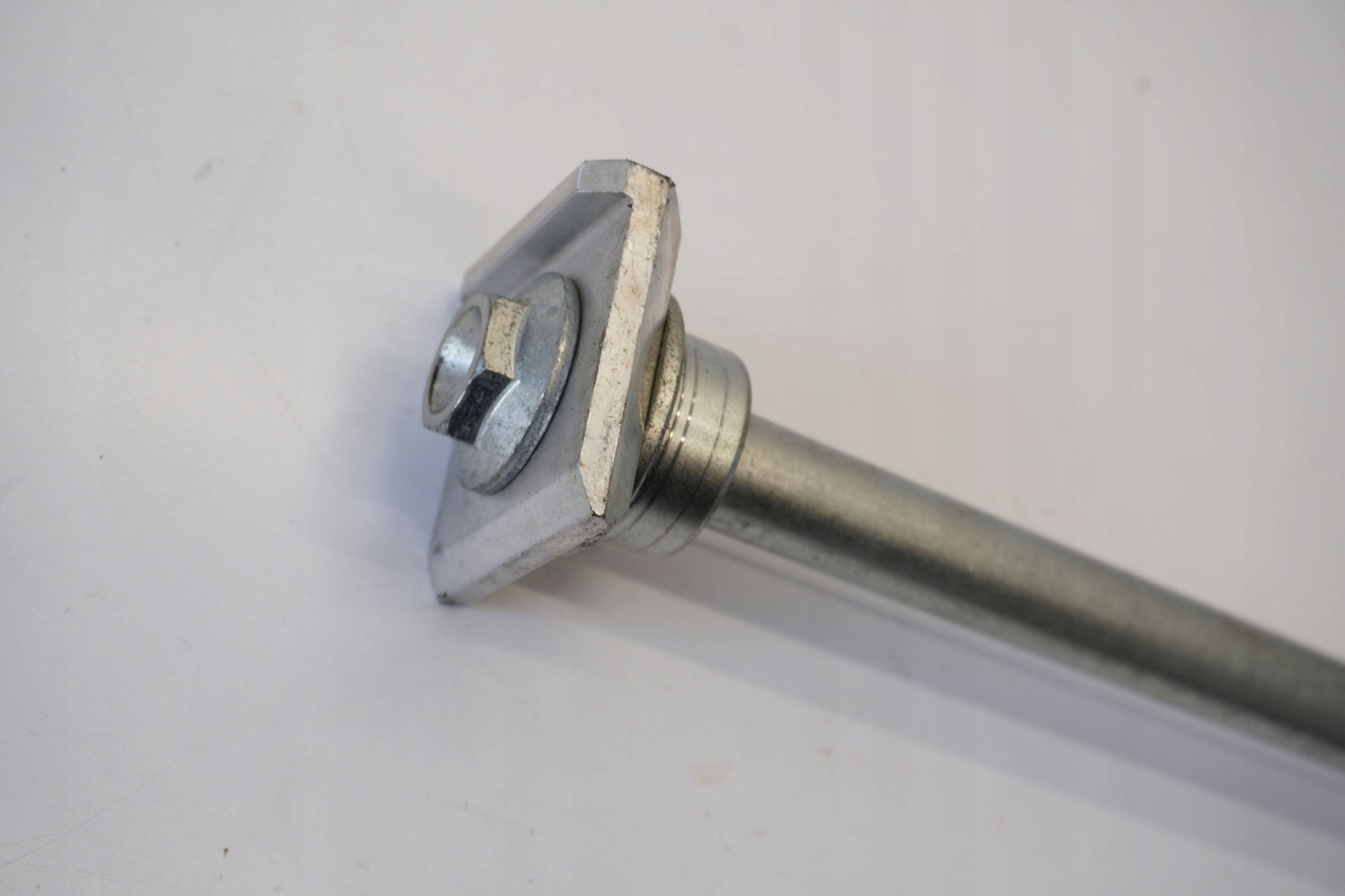 HONDA CBR 500 R 24- Hinterachse Achse hinten Radachse rear axle 6