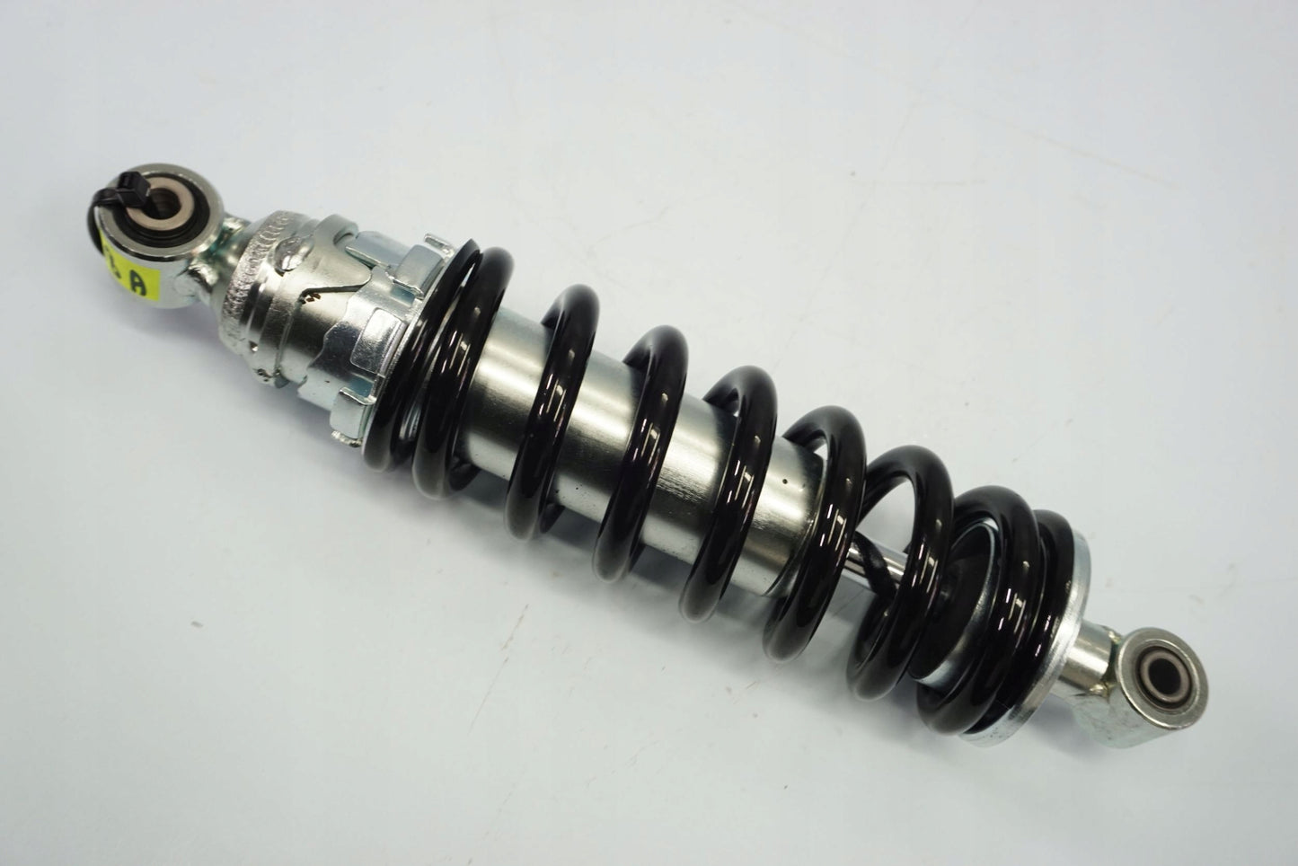 TRIUMPH TRIDENT 660 21- Stoßdämpfer Federbein shock absorber