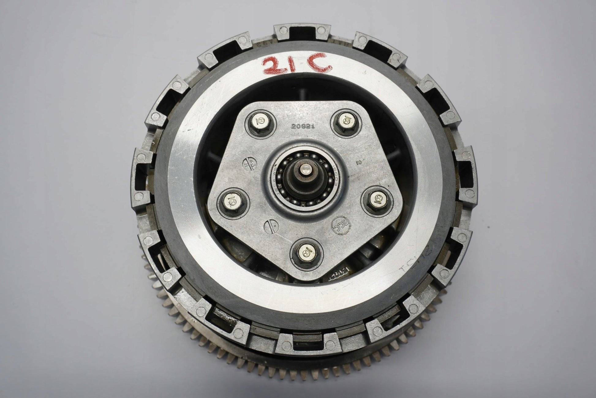 TRIUMPH TIGER EXPLORER 1200 12-15 Kupplung Kupplungskorb Clutch 2