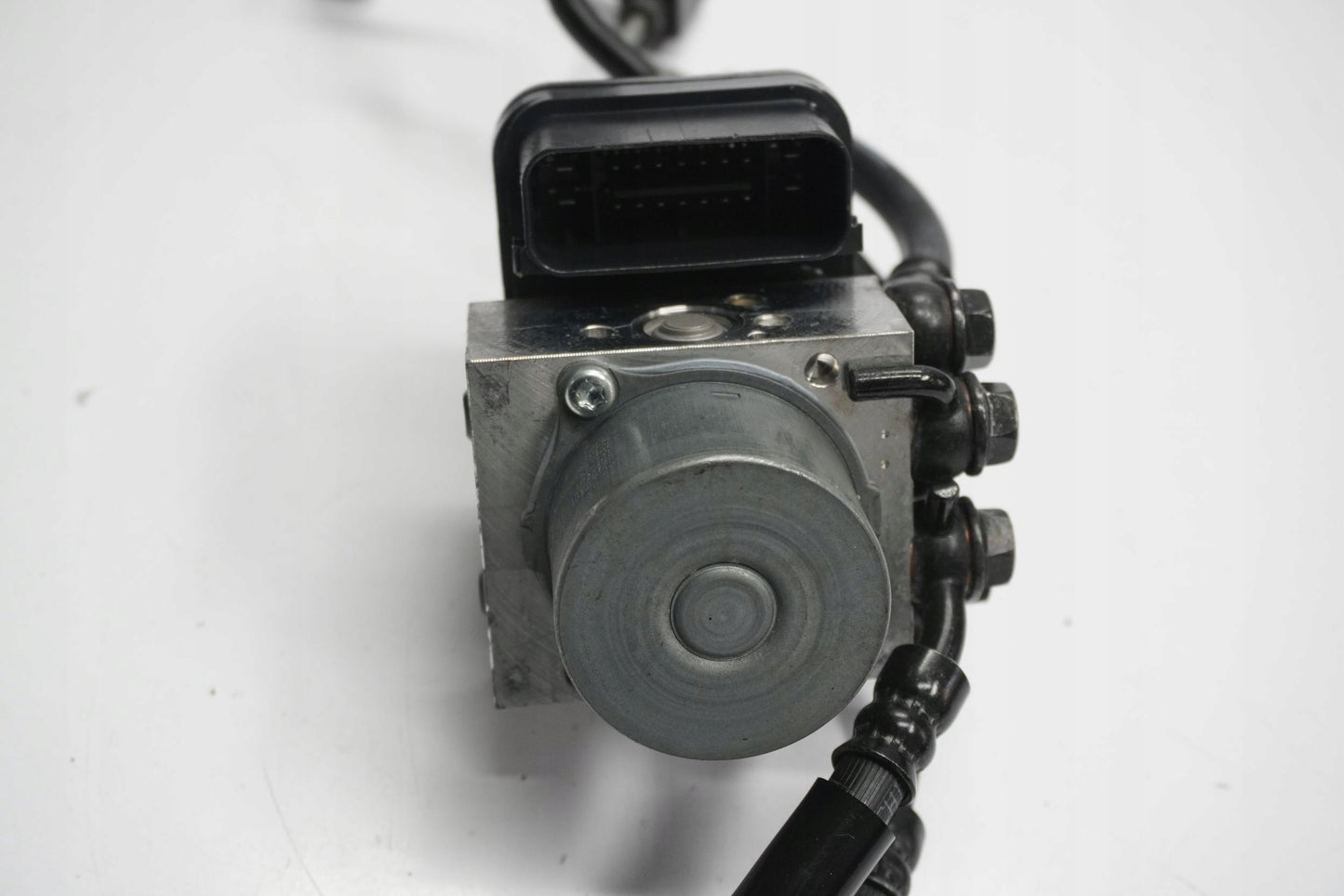 YAMAHA YZF-R 125 19-23 ABS Pumpe Druckmodulator 2