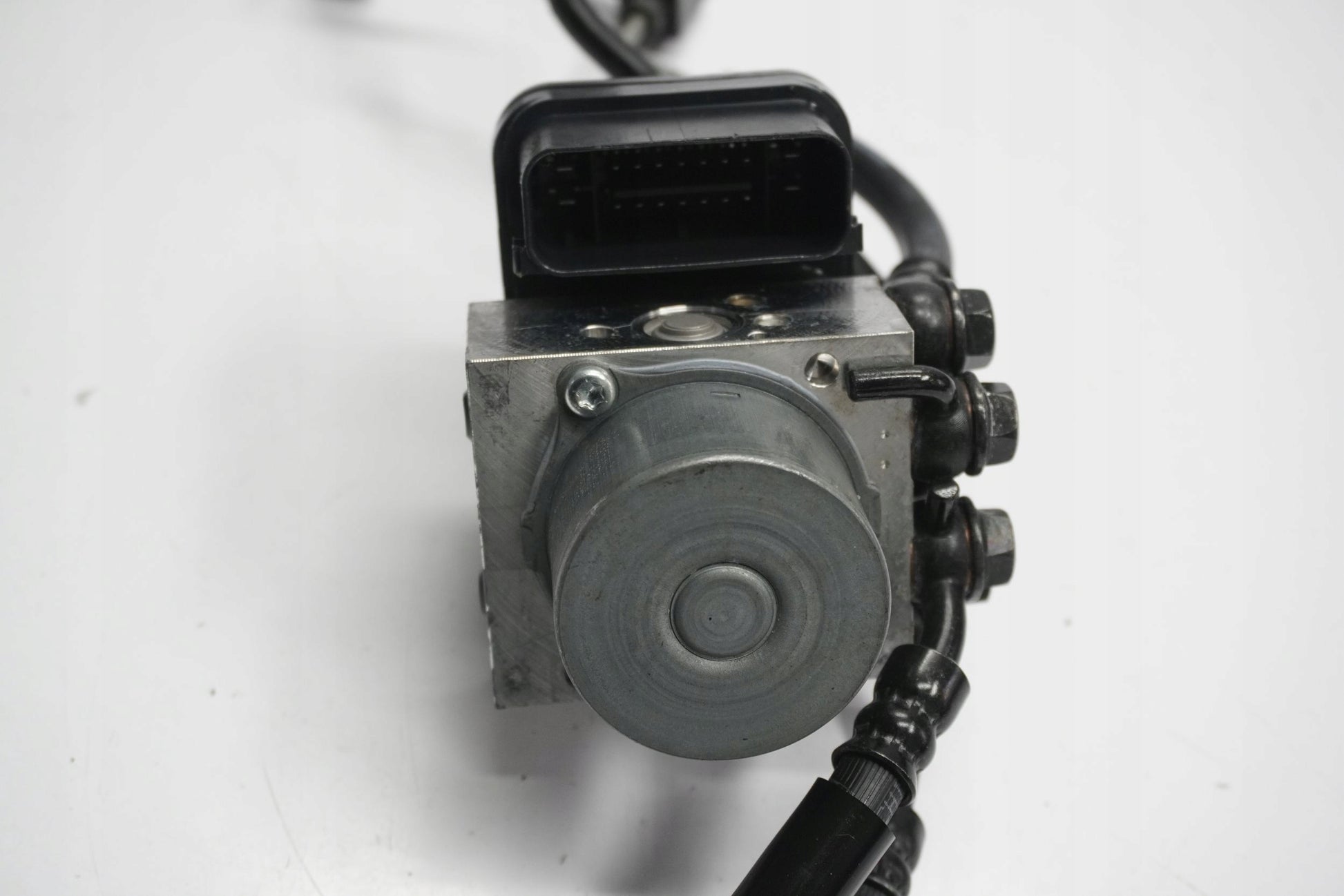 YAMAHA YZF-R 125 19-23 ABS Pumpe Druckmodulator 2