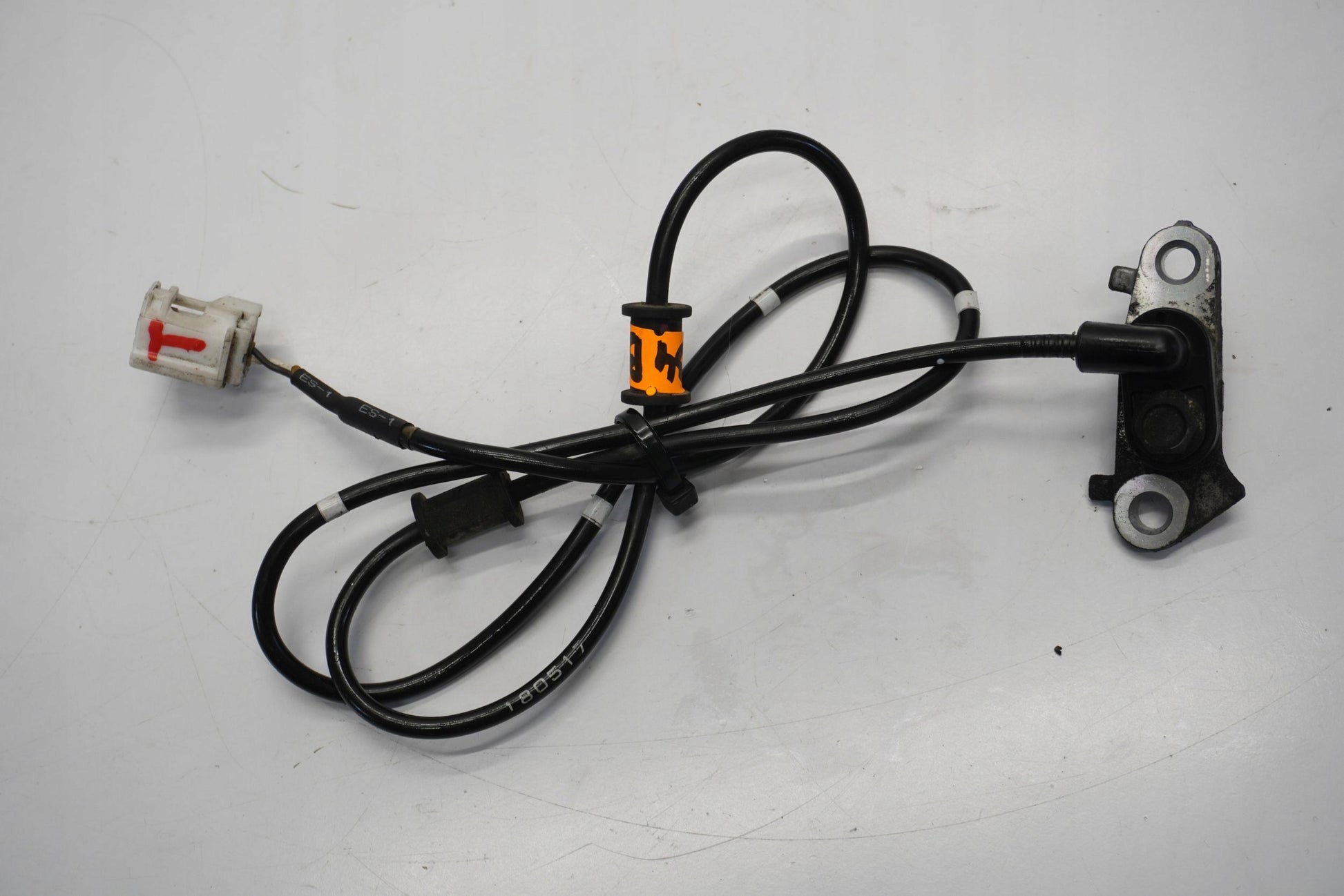 YAMAHA X-MAX 300 17- ABS Sensor hinten 4