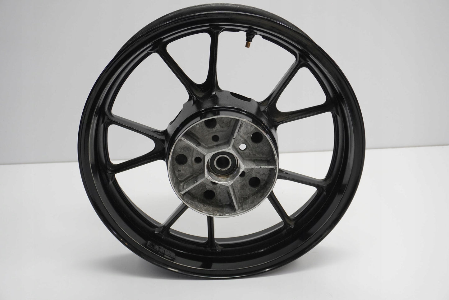 SUZUKI DL 650 V-STROM 19- Felge hinten Wheel Hinterrad 8