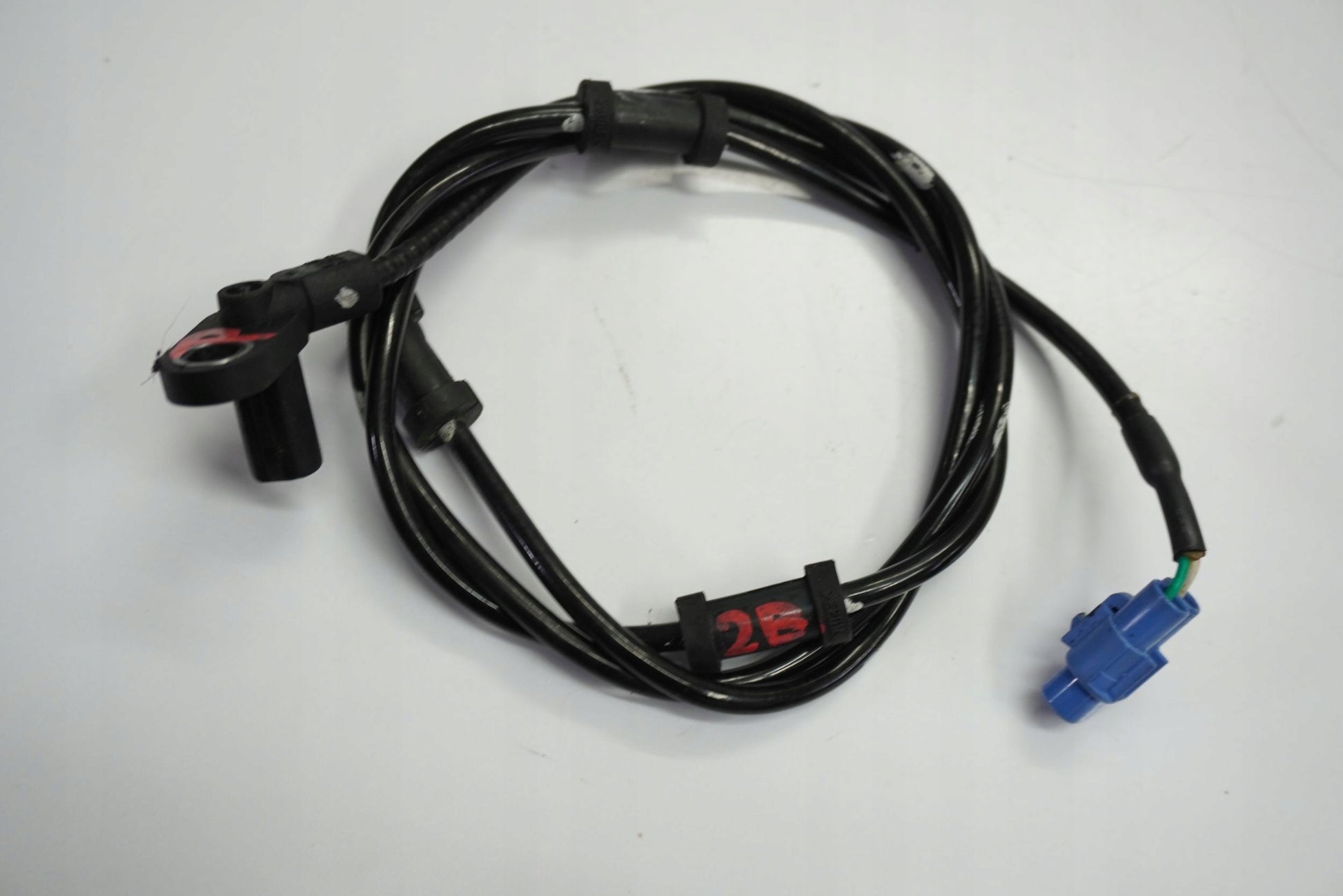 SUZUKI SV 650 X 16- ABS Sensor vorne 6