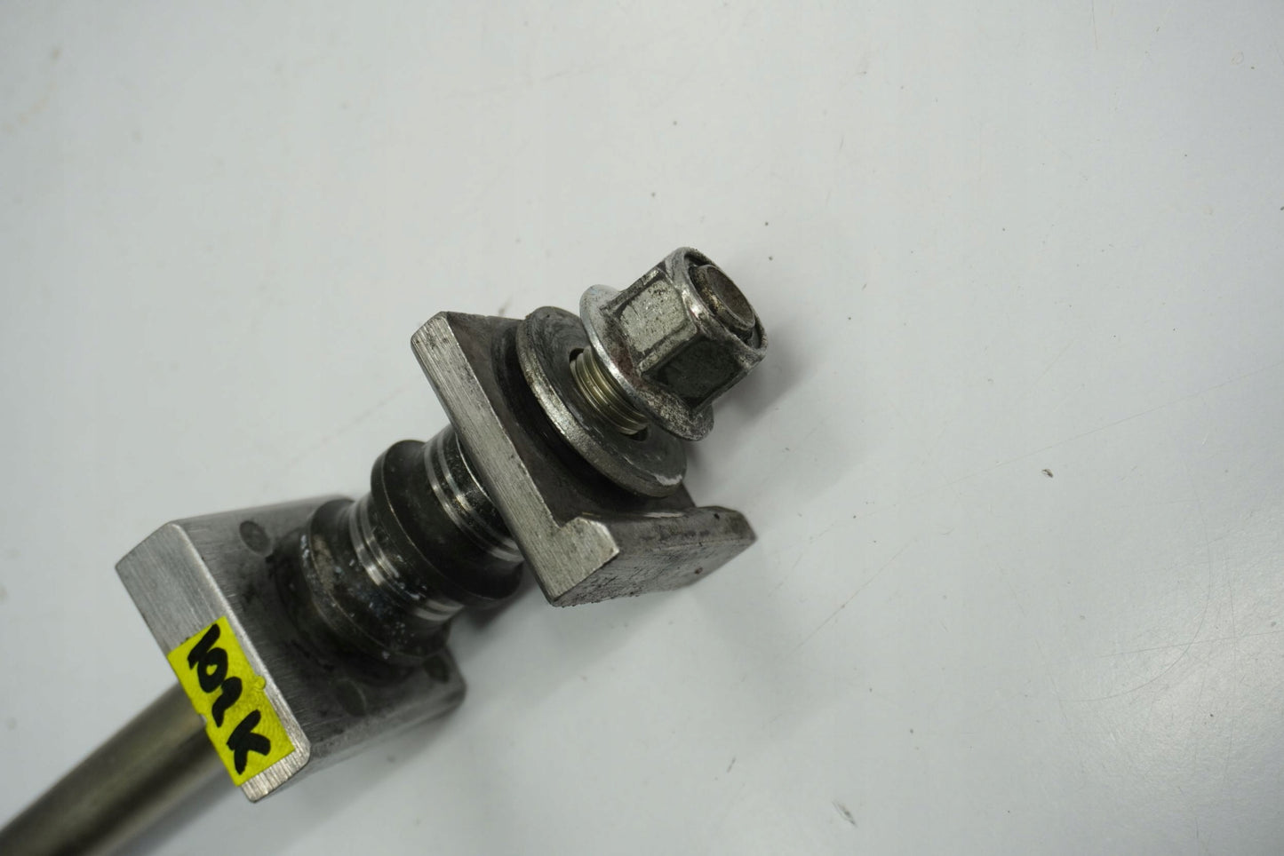 YAMAHA MT 125 20- Hinterachse Achse hinten Radachse rear axle 3