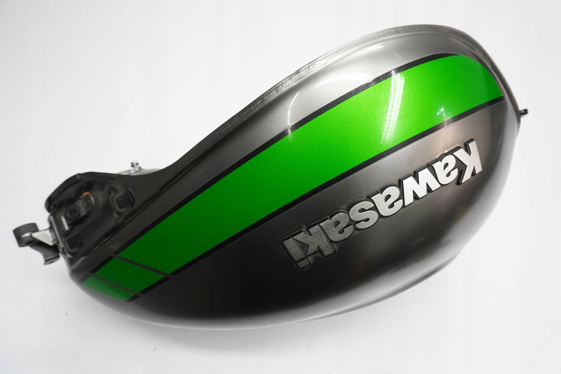 KAWASAKI Z 900 RS CAFE 18-22 Kraftstofftank Benzintank Fuel Tank 9