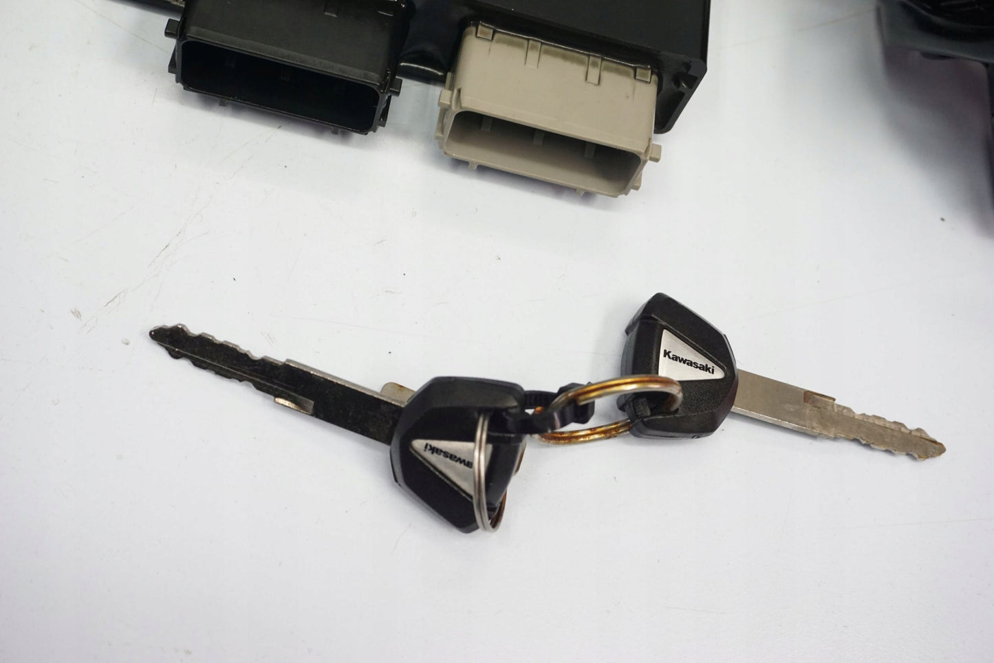 KAWASAKI Z 650 20-22 Schlosssatz Zündschloss Lock Set 11