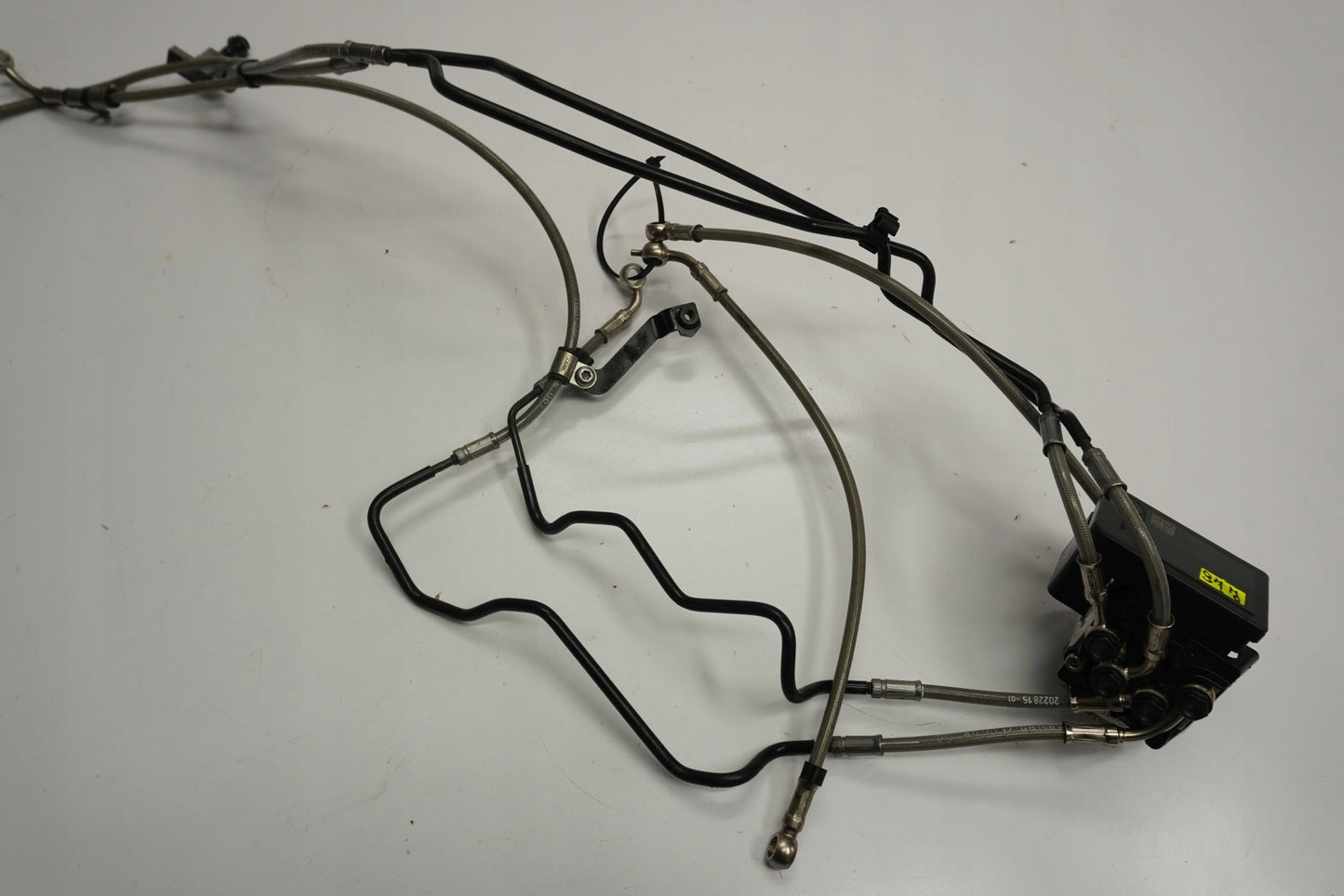 TRIUMPH STREET TRIPLE 765 RS 17-19 ABS Pumpe Druckmodulator 7