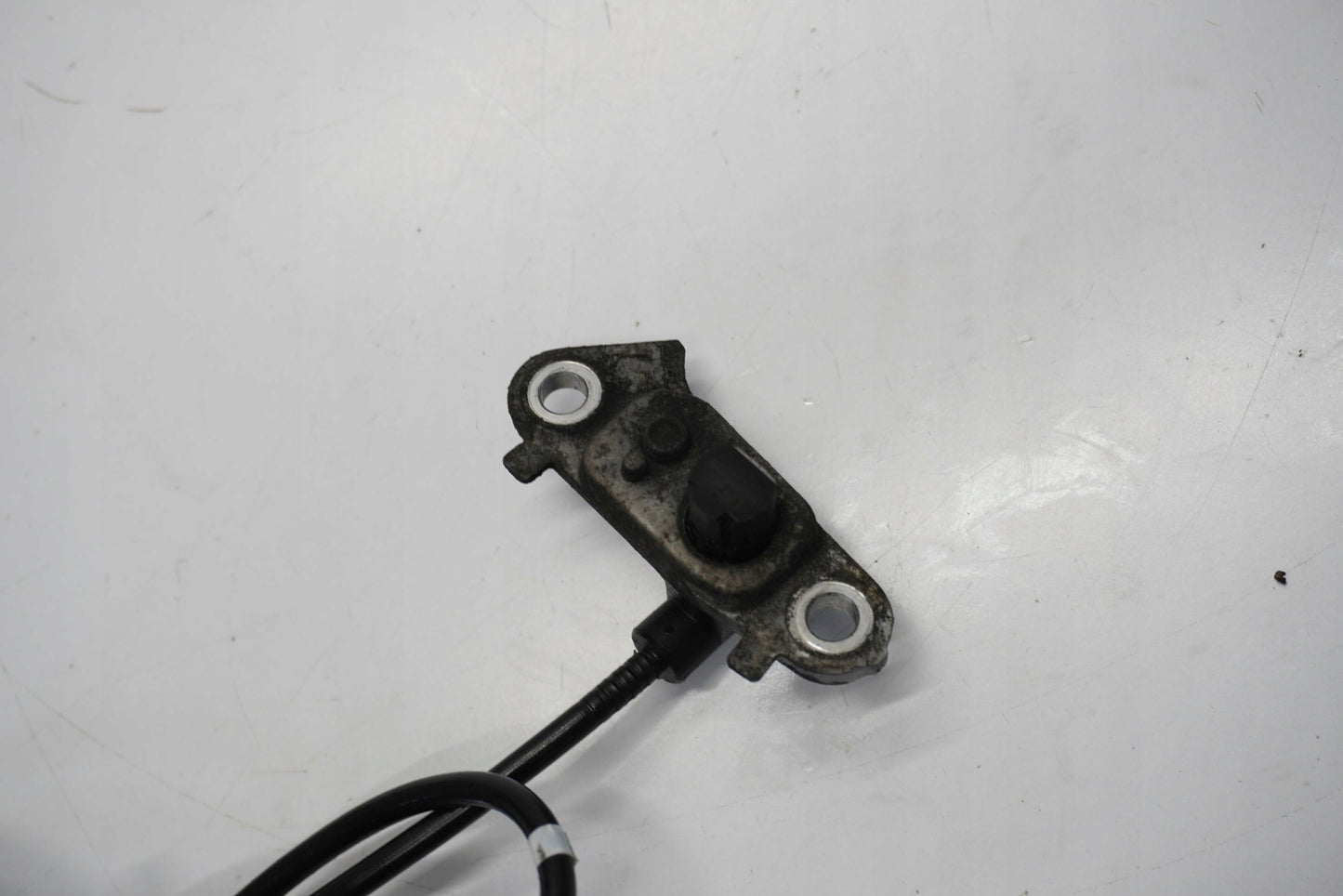 YAMAHA X-MAX 300 17- ABS Sensor hinten 7