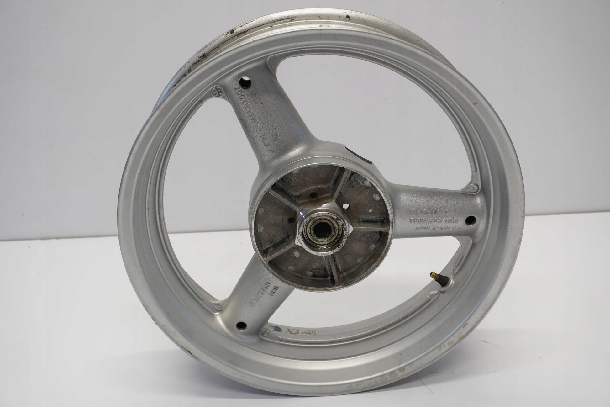 SUZUKI SV 650 03-12 Felge hinten Wheel Hinterrad 2