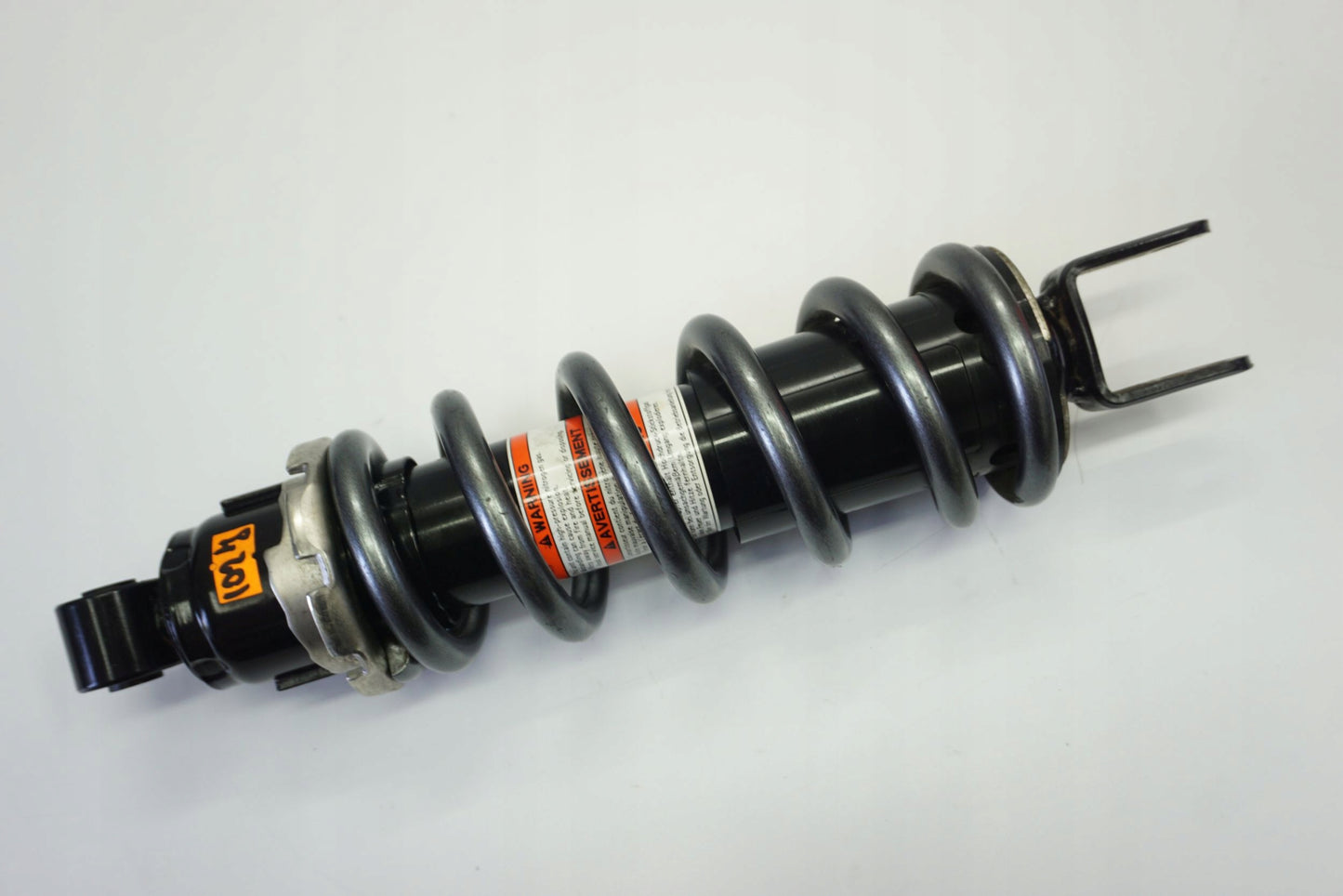 SUZUKI GSR 750 11-16 Stoßdämpfer Federbein shock absorber 4