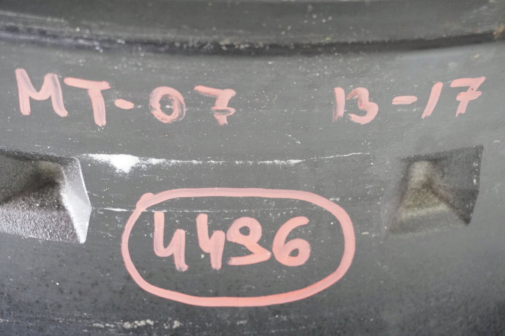 YAMAHA MT-07 13-17 Felge hinten Wheel Hinterrad 4