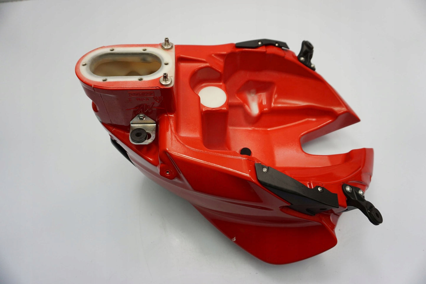 MV AGUSTA BRUTALE 800 16- Kraftstofftank Benzintank Fuel Tank 6