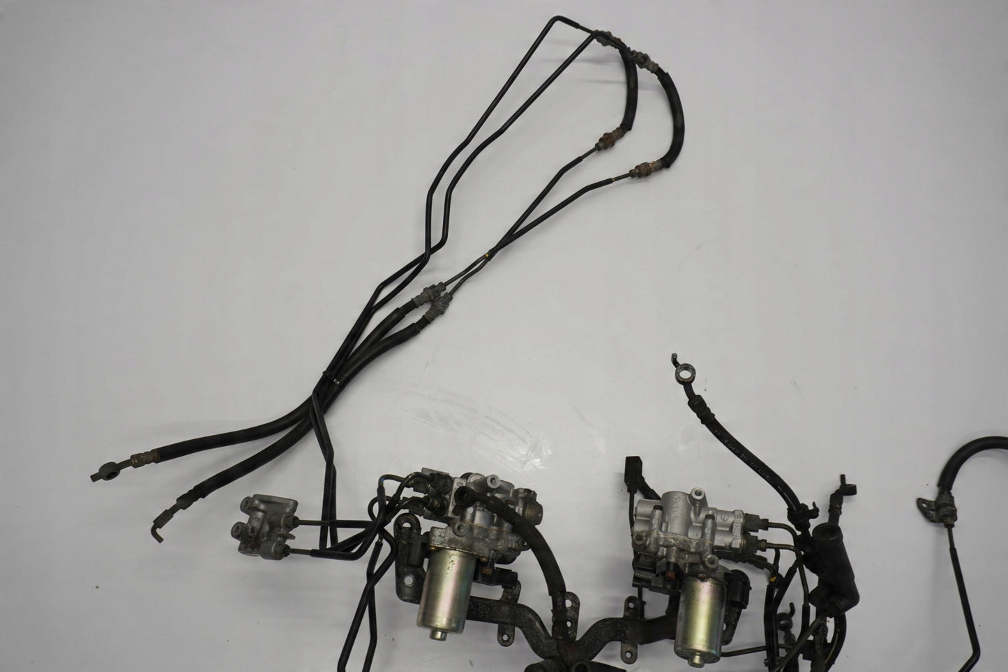 HONDA GL 1800 GOLDWING 01-05 ABS Pumpe Druckmodulator 2