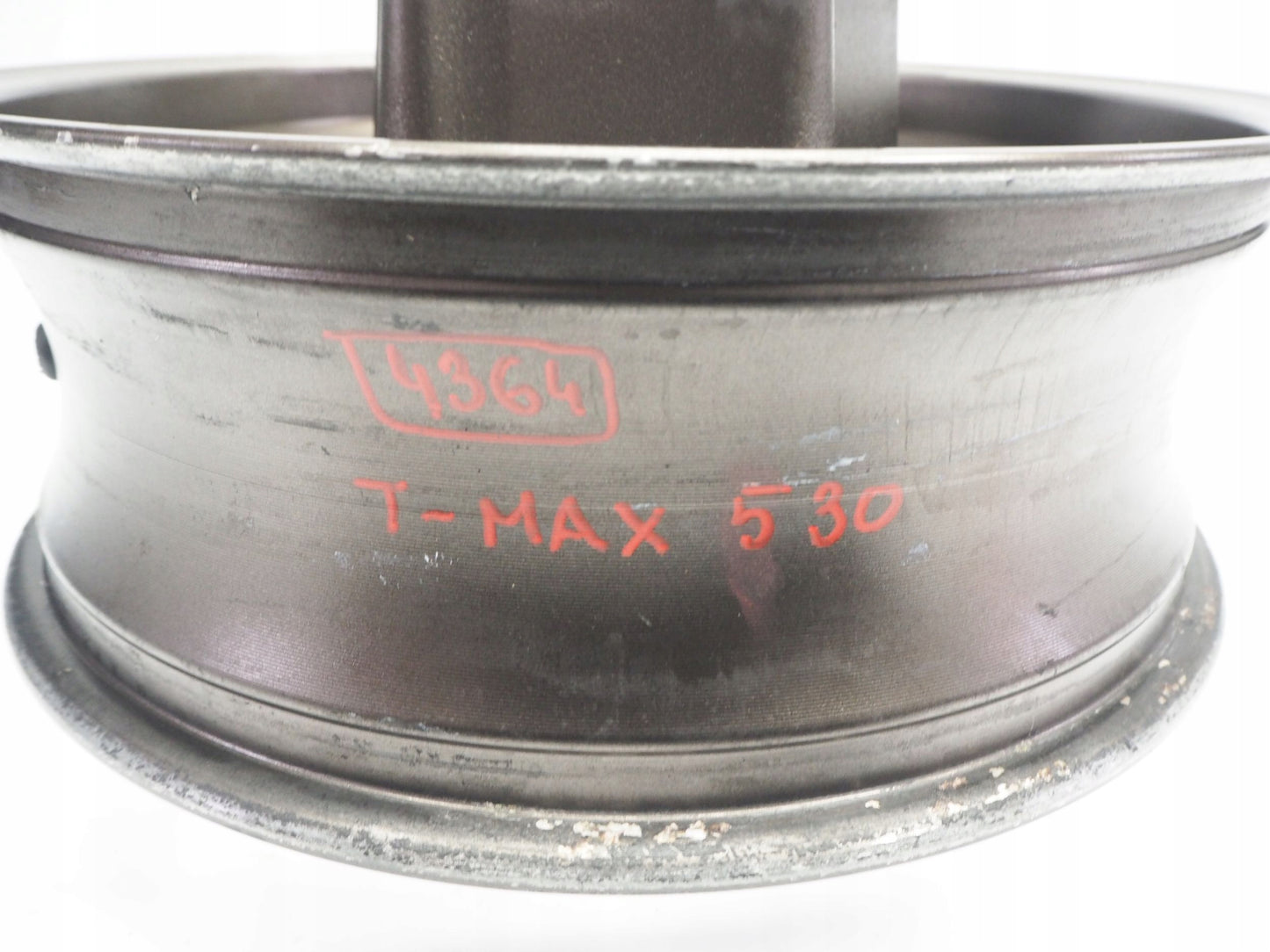 YAMAHA T-MAX 530 12-15 Felge hinten Wheel Hinterrad 3