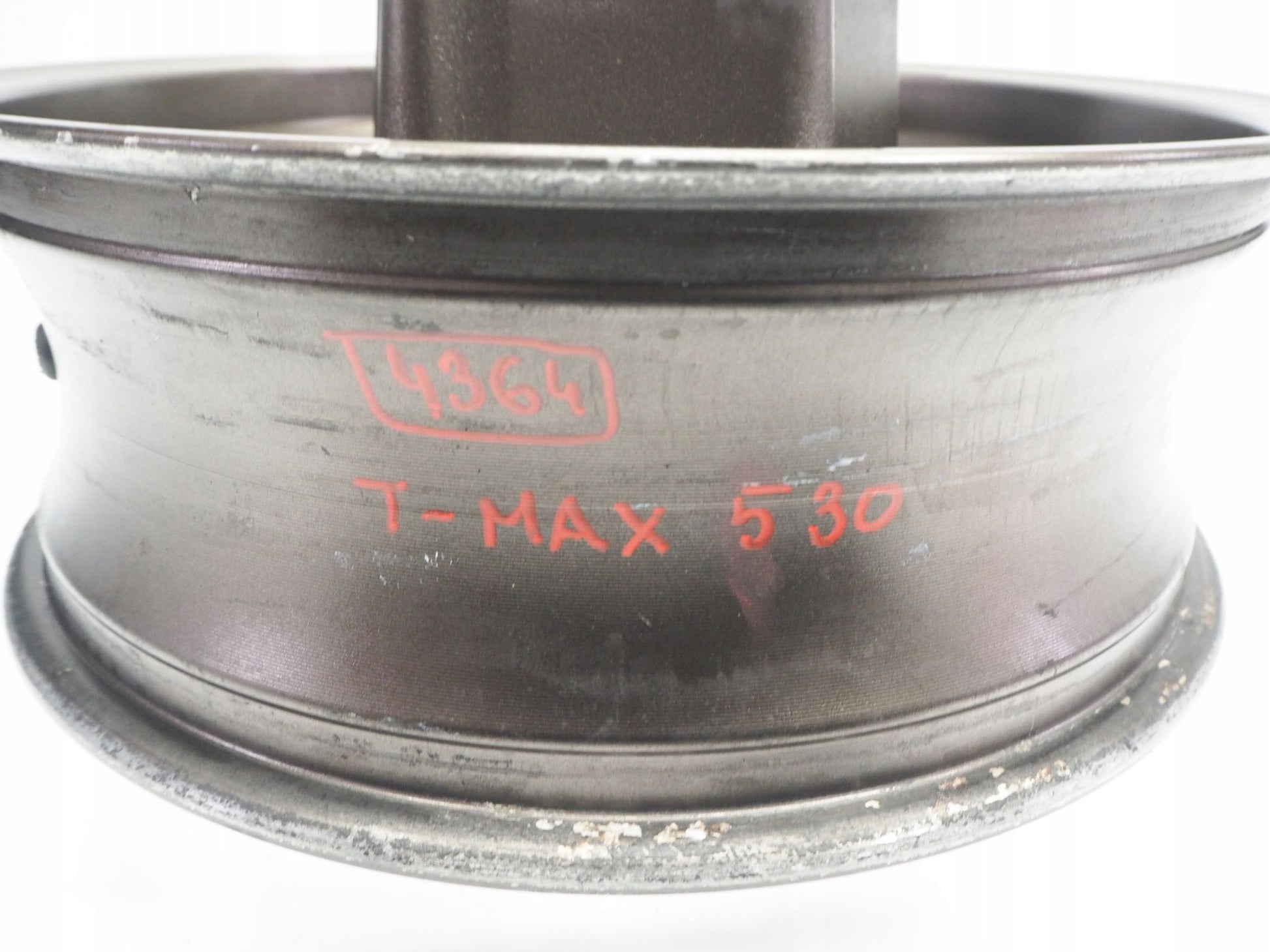 YAMAHA T-MAX 530 12-15 Felge hinten Wheel Hinterrad 3