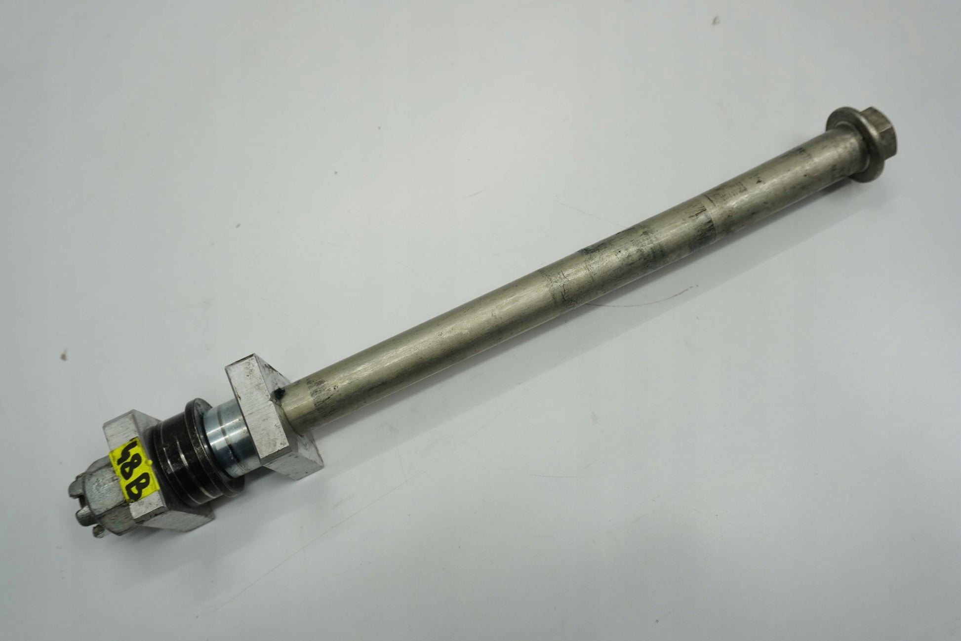 KAWASAKI Z 900 RS 18- Hinterachse Achse hinten Radachse rear axle 5
