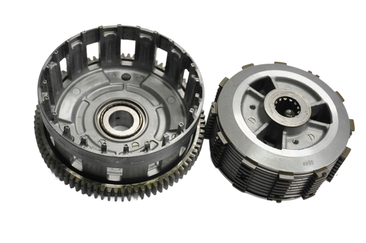 KAWASAKI Z-900 20- Kupplung Kupplungskorb Clutch 1