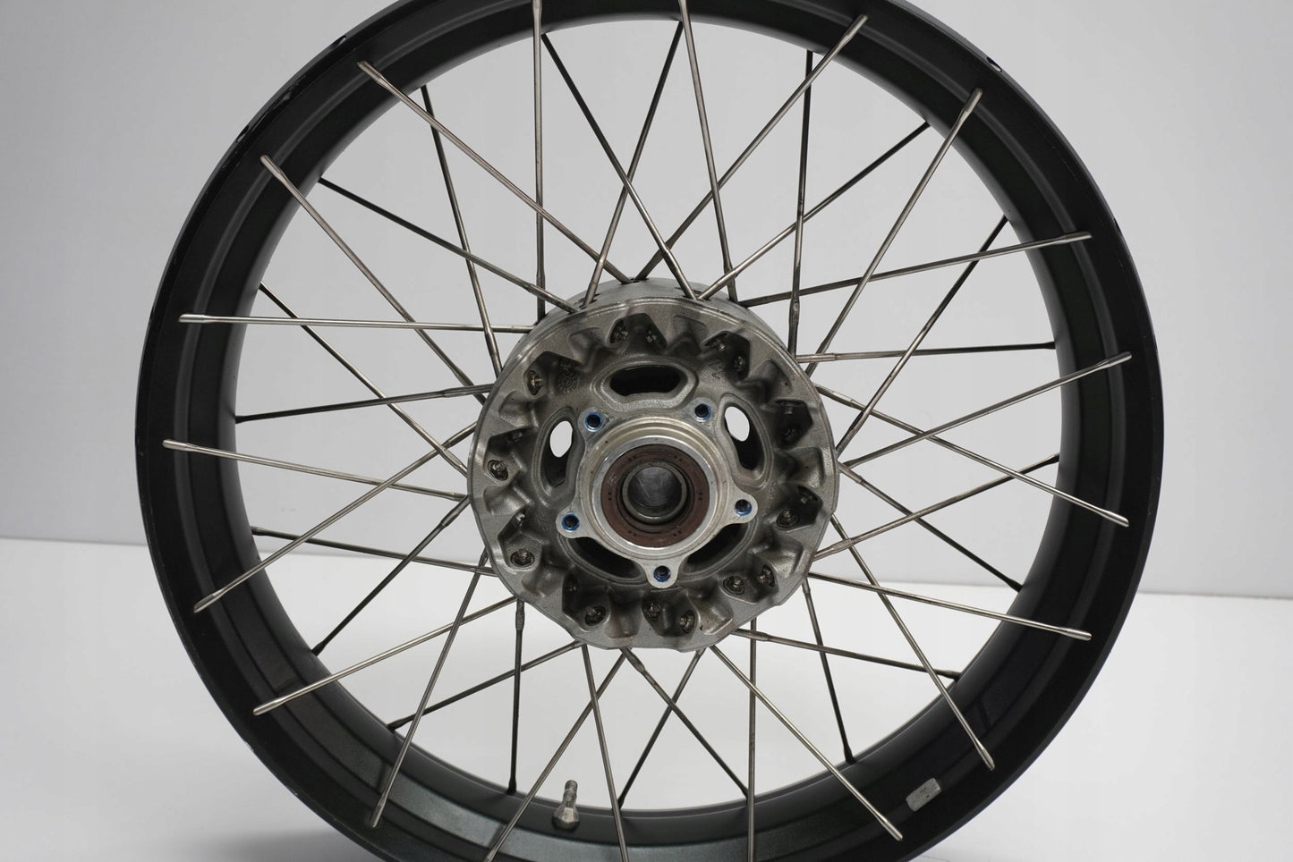 DUCATI MULTISTRADA 1200 S 10-15 Felge vorne Wheel Vorderrad 2