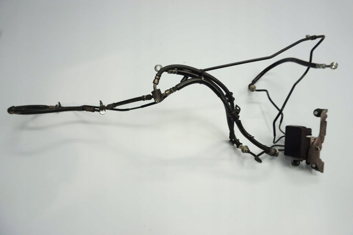 SUZUKI BURGMAN 650 13- ABS Pumpe Druckmodulator 6