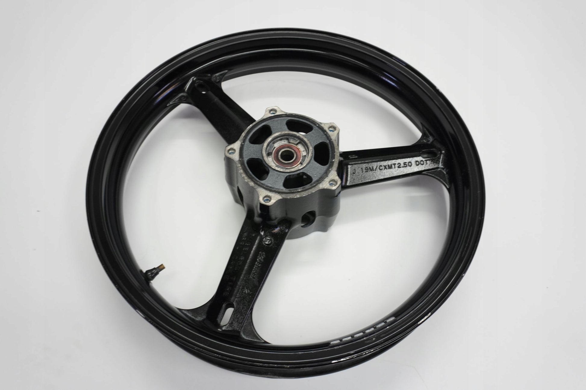 SUZUKI DL 1000 V-STROM 02-09 Felge vorne Wheel Vorderrad 8