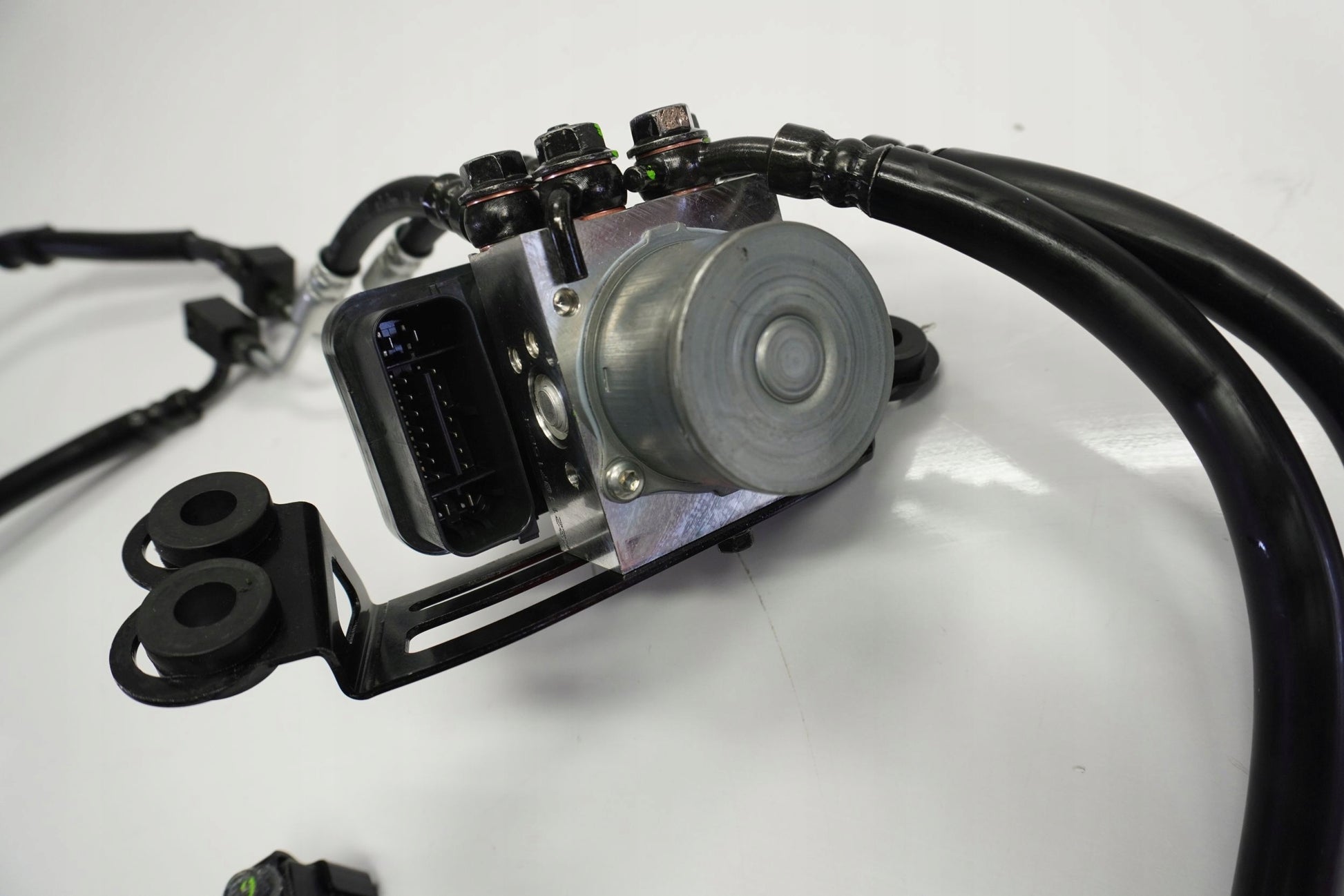 YAMAHA MT 125 20- ABS Pumpe Druckmodulator 2