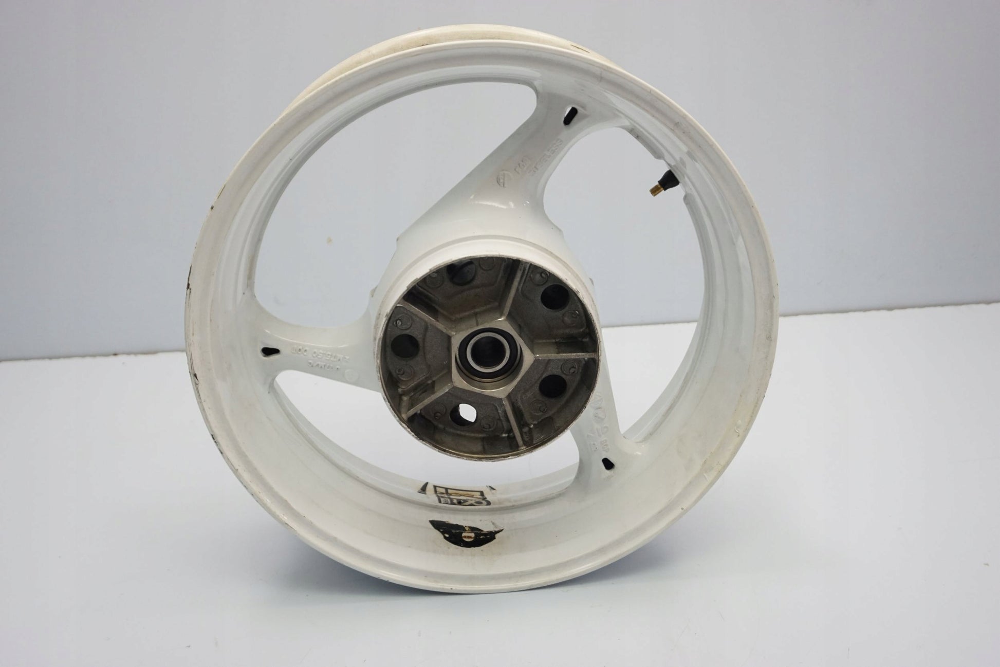 SUZUKI GSR 750 11-16 Felge hinten Wheel Hinterrad 7