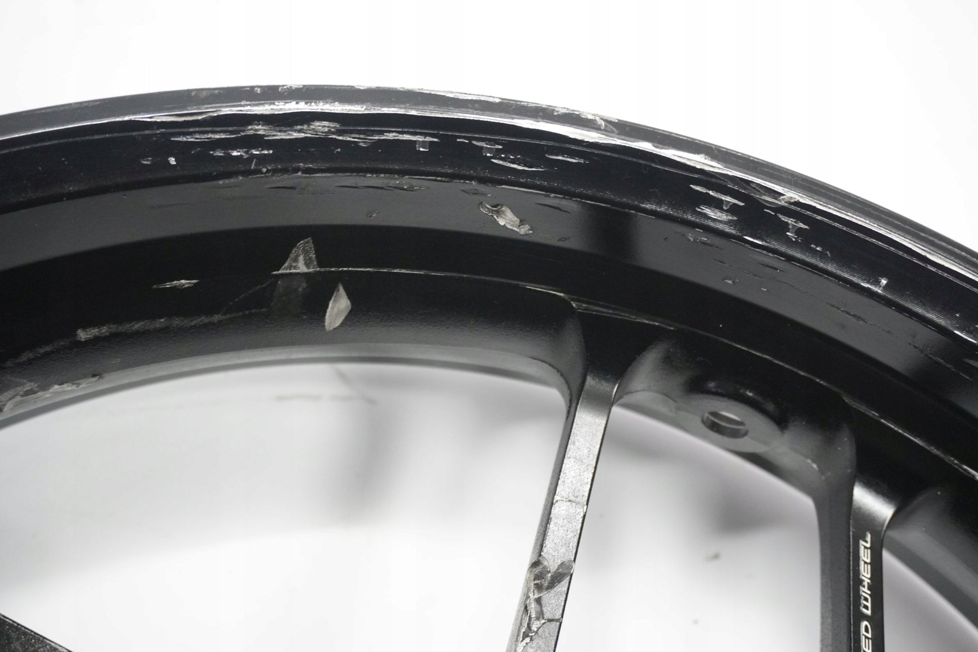 YAMAHA MT-09 24- Felge vorne Wheel Vorderrad 8