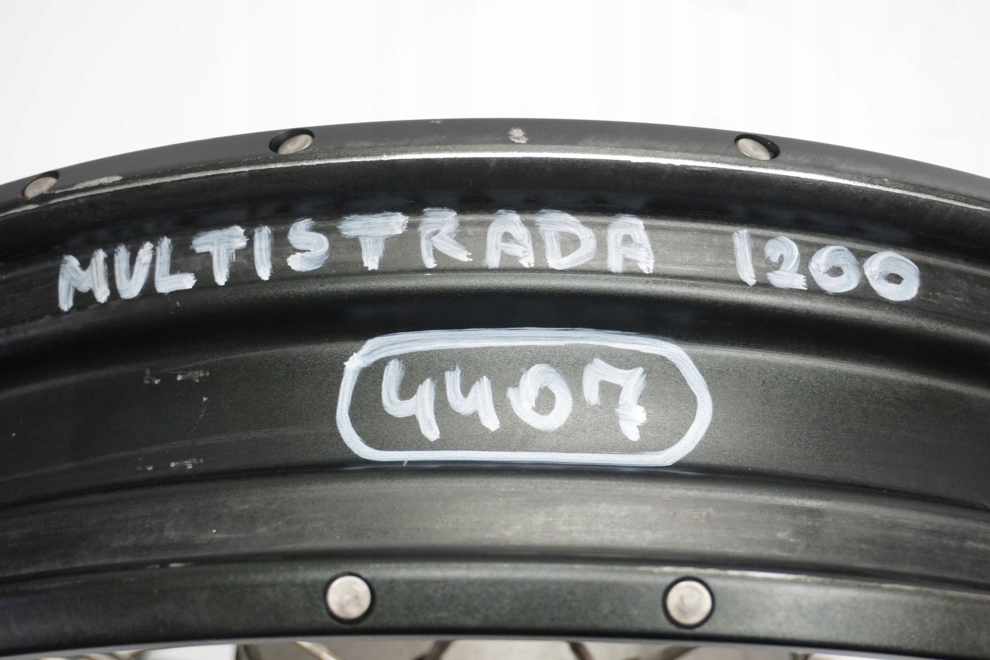 DUCATI MULTISTRADA 1200 S 10-15 Felge vorne Wheel Vorderrad 5