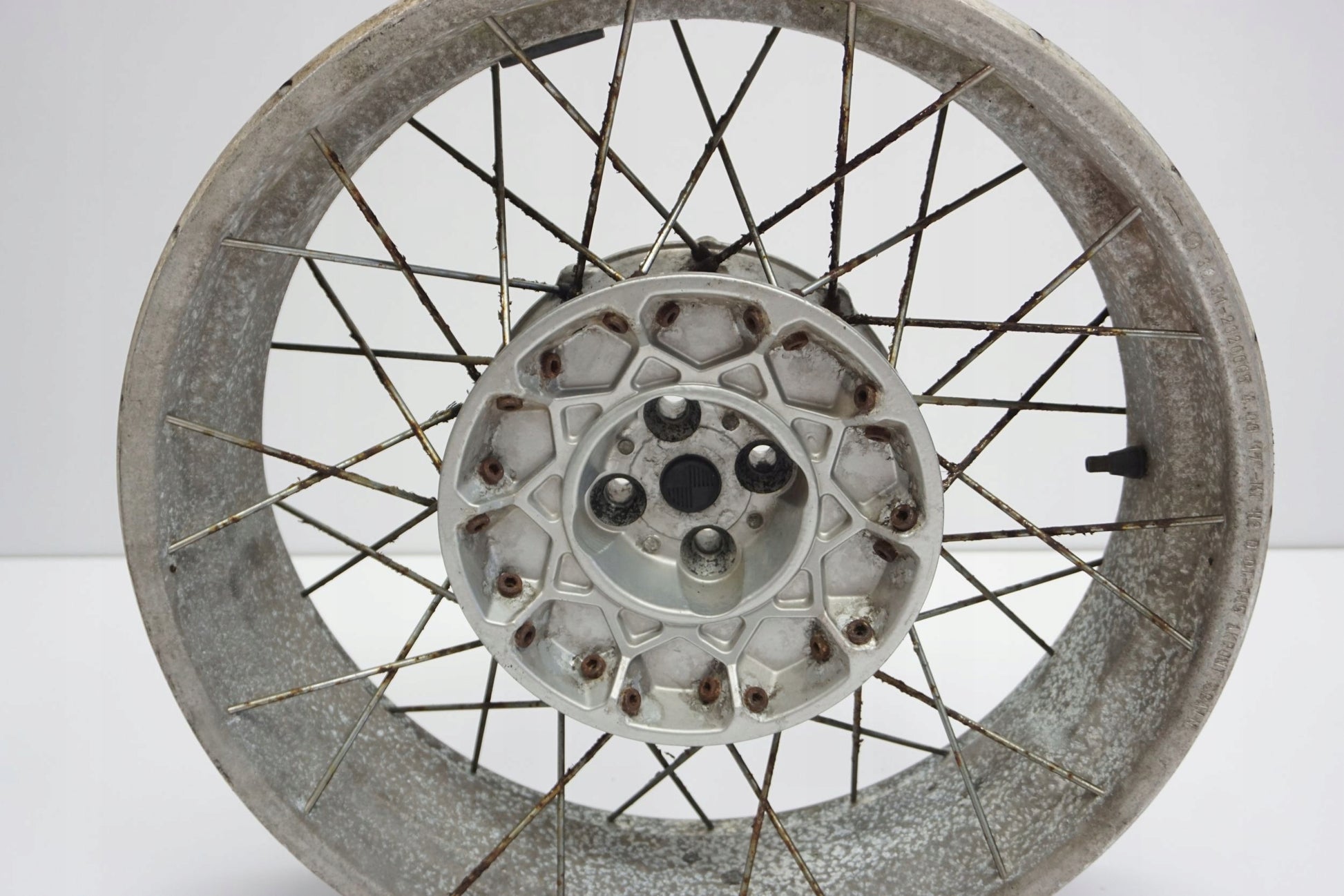 BMW R 1100 GS 94-99 Felge hinten Wheel Hinterrad 17 7