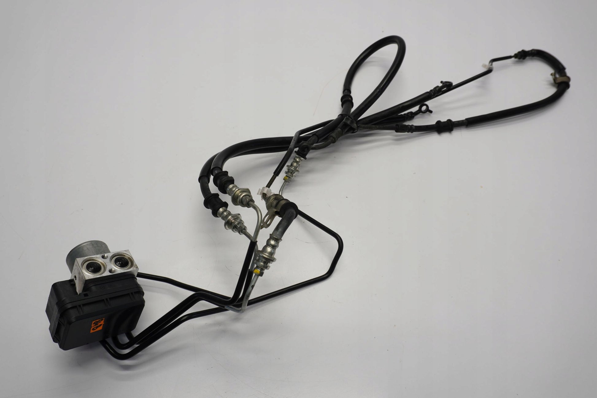 YAMAHA X-MAX 300 17- ABS Pumpe Druckmodulator 4