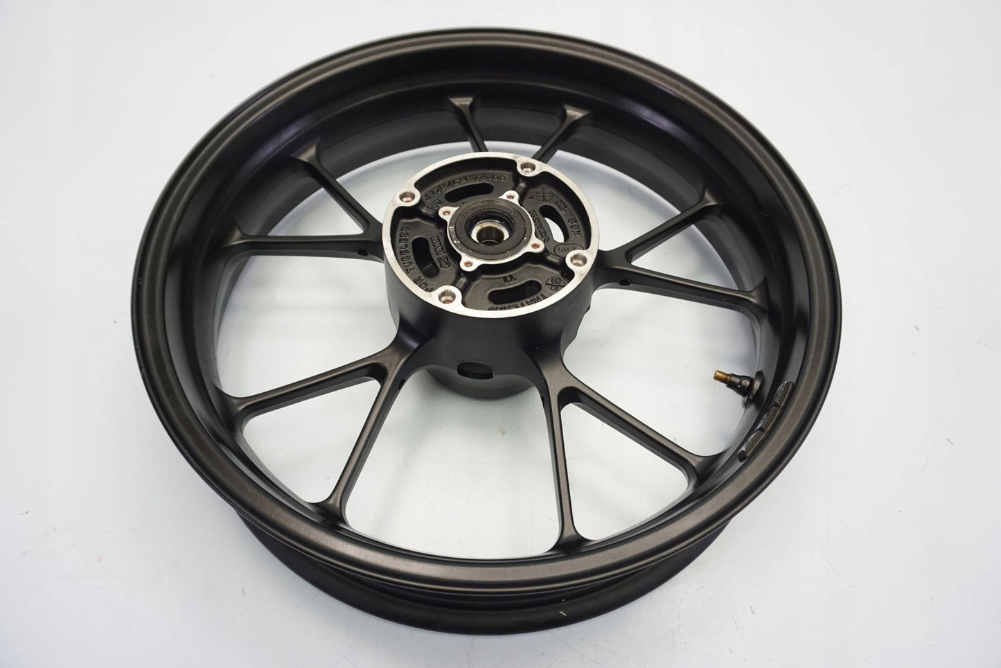 HONDA CB 125 R JC79 18-20 Felge hinten Wheel Hinterrad 4