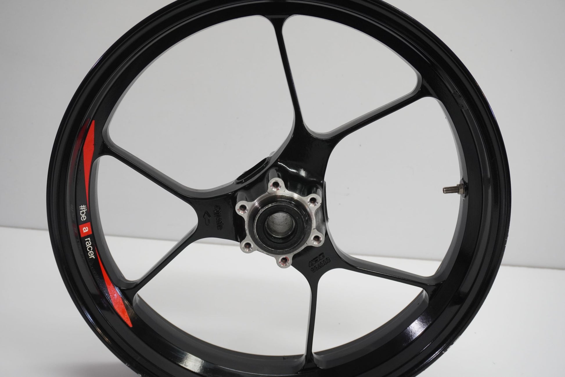 APRILIA SHIVER 900 17- Felge vorne Wheel Vorderrad 11