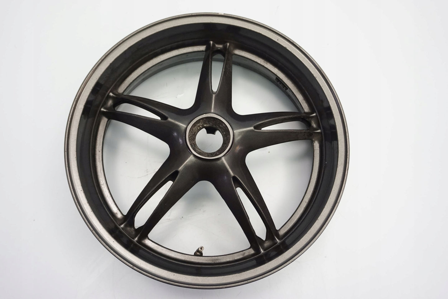 TRIUMPH SPRINT ST 1050 05-10 Felge hinten Wheel Hinterrad