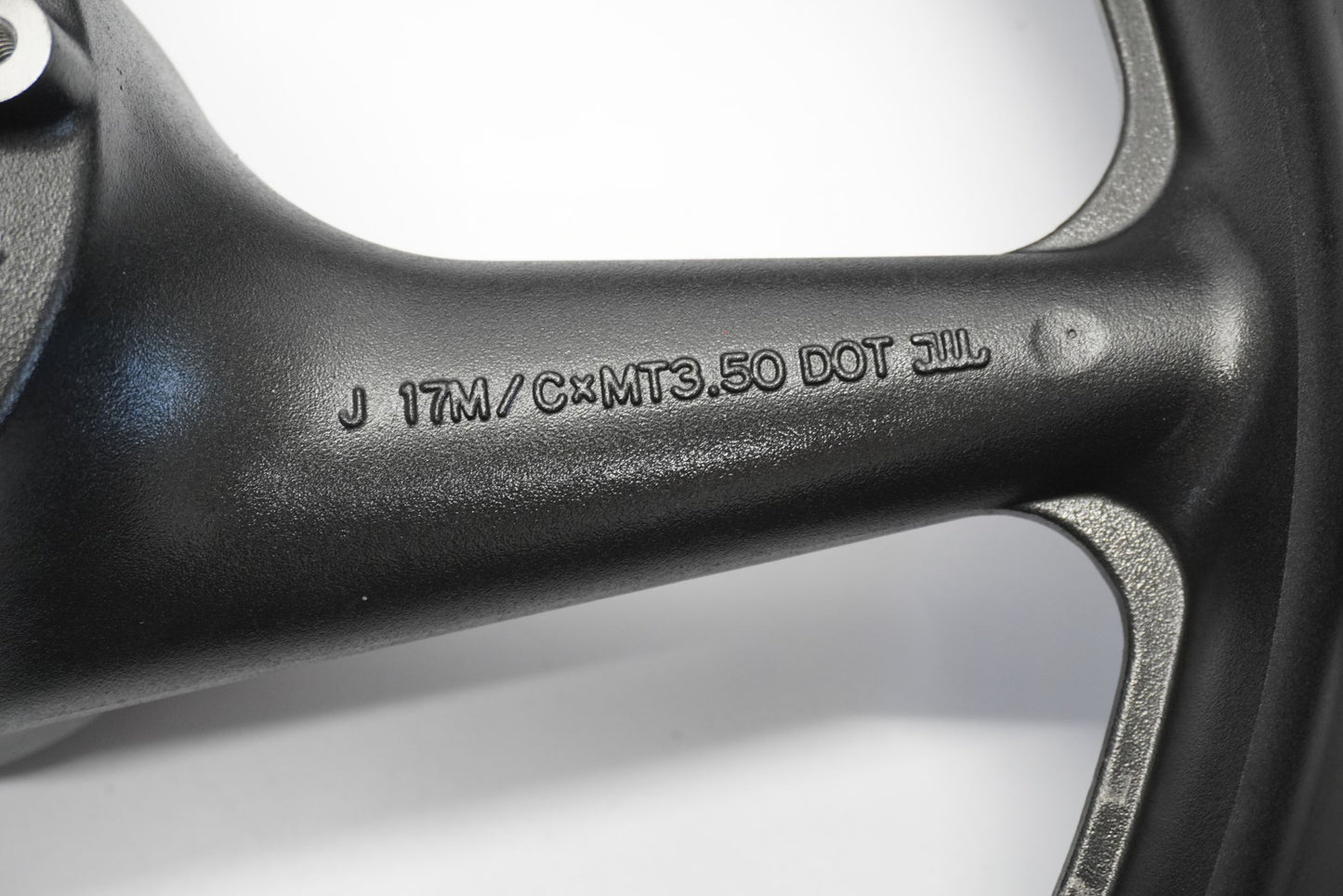 HONDA CBR 600 F4i SPORT 01-06 Felge vorne Wheel Vorderrad 8