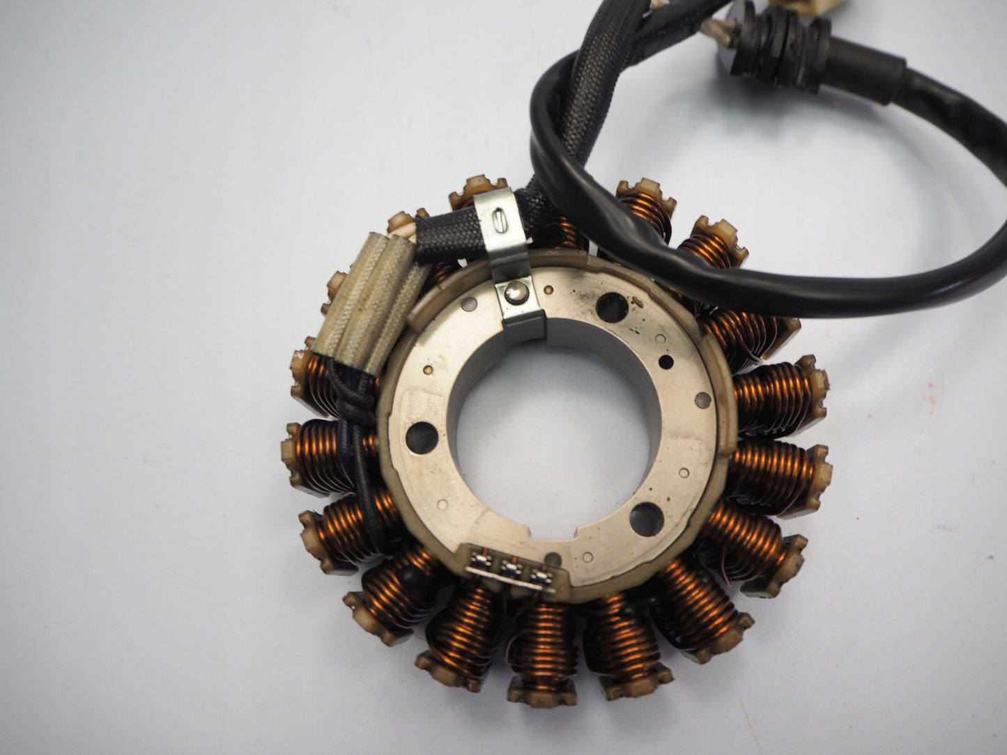 YAMAHA XJ6 DIVERSION S 09-16 Lichtmaschine Stator Generator Lima Alternator