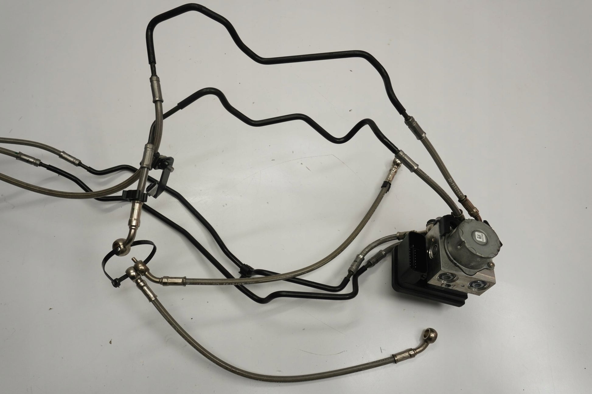 TRIUMPH STREET TRIPLE 765 RS 17-19 ABS Pumpe Druckmodulator 2