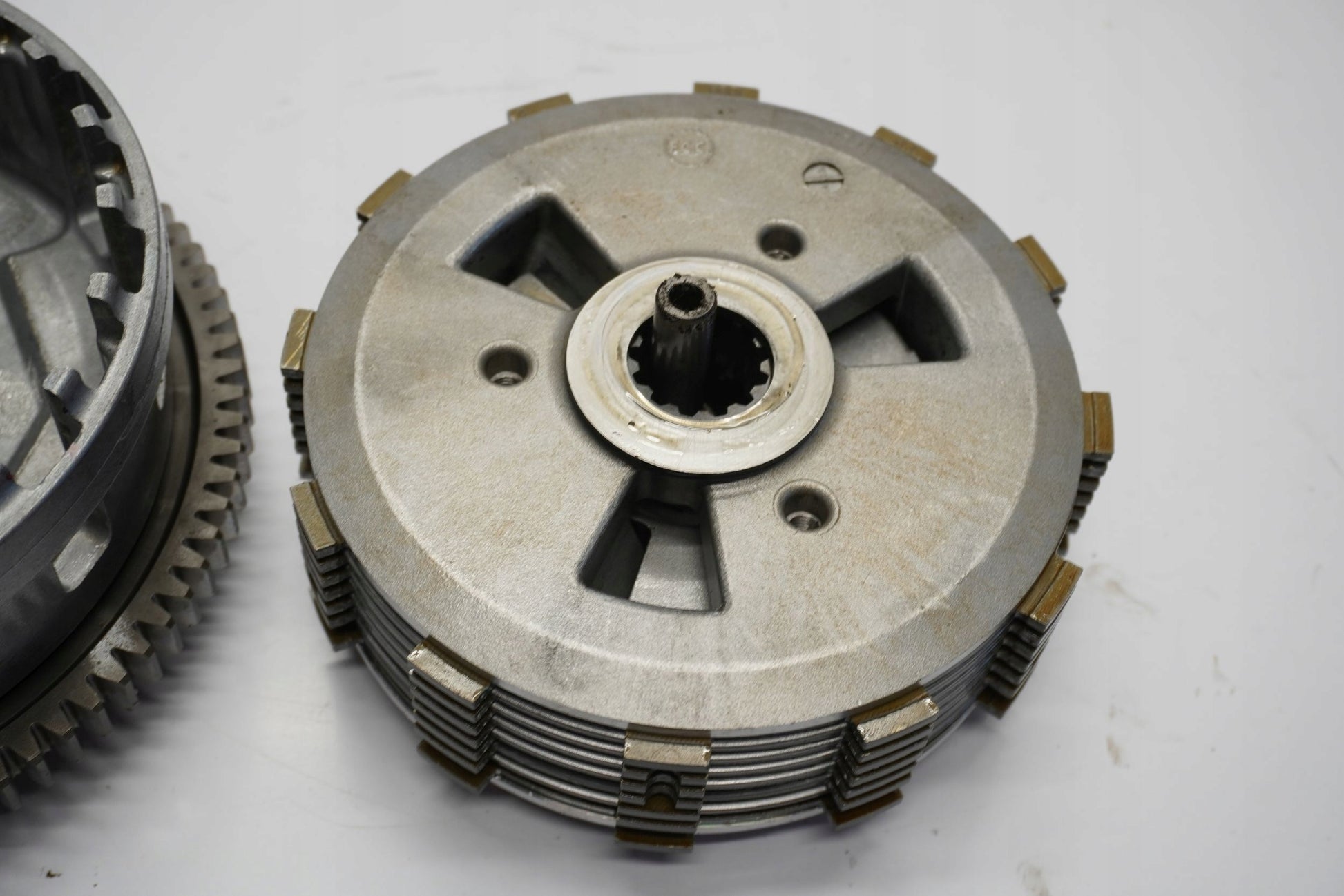 KAWASAKI Z 650 20-22 Kupplung Kupplungskorb Clutch 2