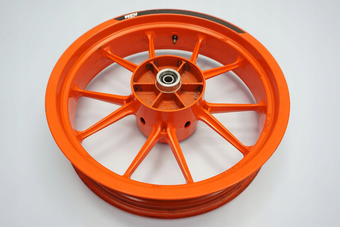 KTM 390 DUKE 17-23 Felge hinten Wheel Hinterrad 2