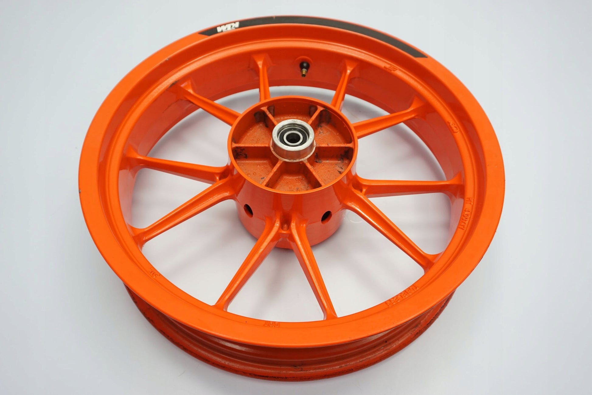 KTM 390 DUKE 17-23 Felge hinten Wheel Hinterrad 2