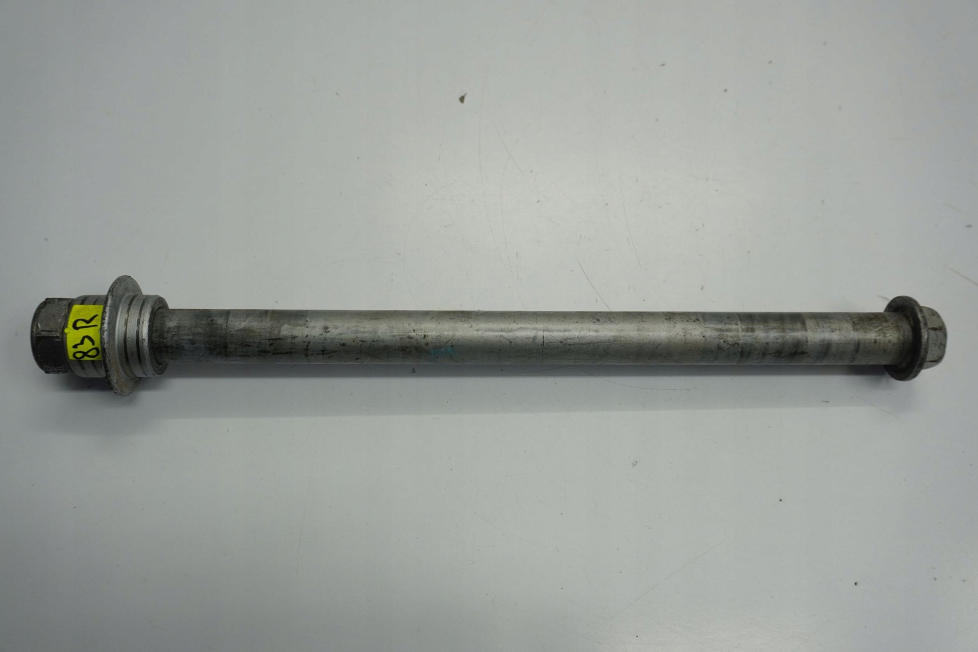 HONDA CB 600 F HORNET PC41 07-12 Hinterachse Achse hinten Radachse rear axle 5